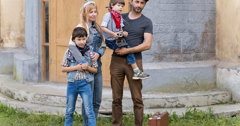 Voyager en famille avec jeunes enfants : conseils et astuces